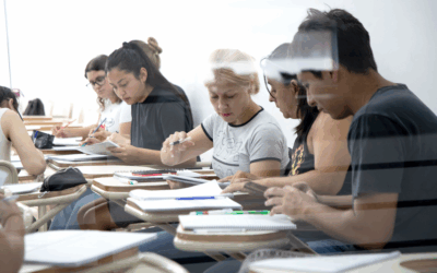 Charla informativa de las carreras de Posgrado ciclo 2026-2027