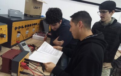 La UNAHUR recibió a estudiantes de la carrera de Ingeniería en Energía de la Universidad Nacional de San Martín (UNSAM)